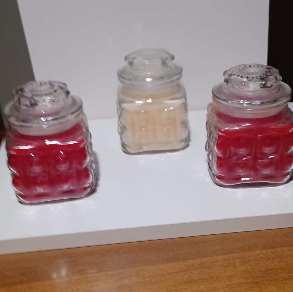 NWOT Set of 3 Apothecary Jar Candles - 2 Strawberry & 1 Floral Scented